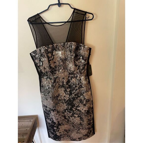 Vera Wang Dress (SZ 8) - Picture 2 of 4